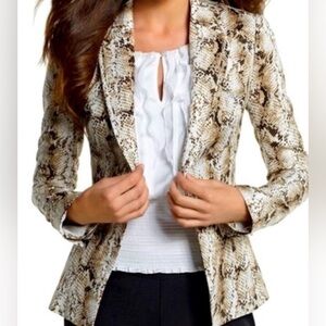 White House B M Snake Print Jacket Black White Brown Size 00✨✨